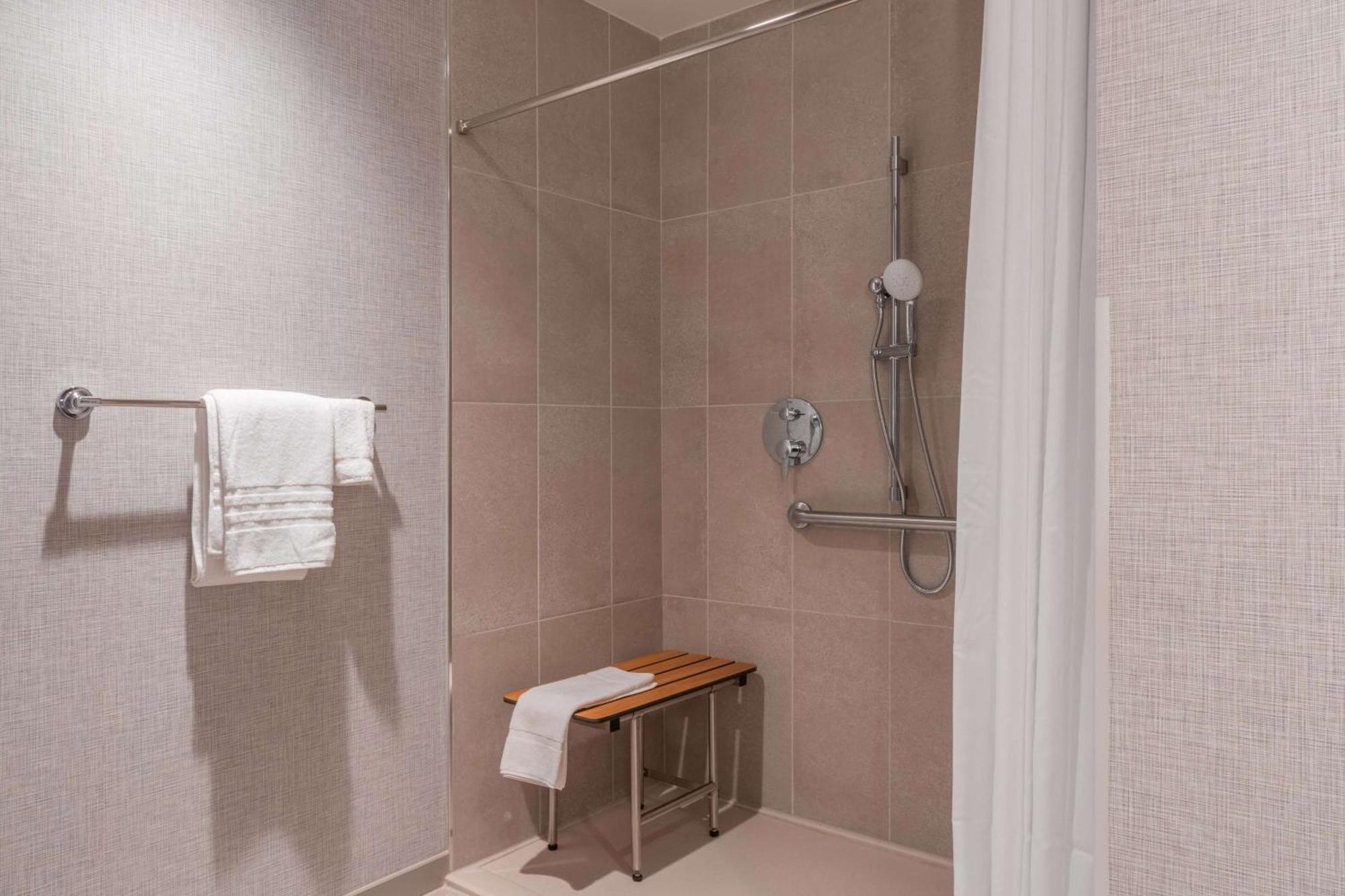 Drury Plaza Hotel Κόλετζ Στέισον Εξωτερικό φωτογραφία