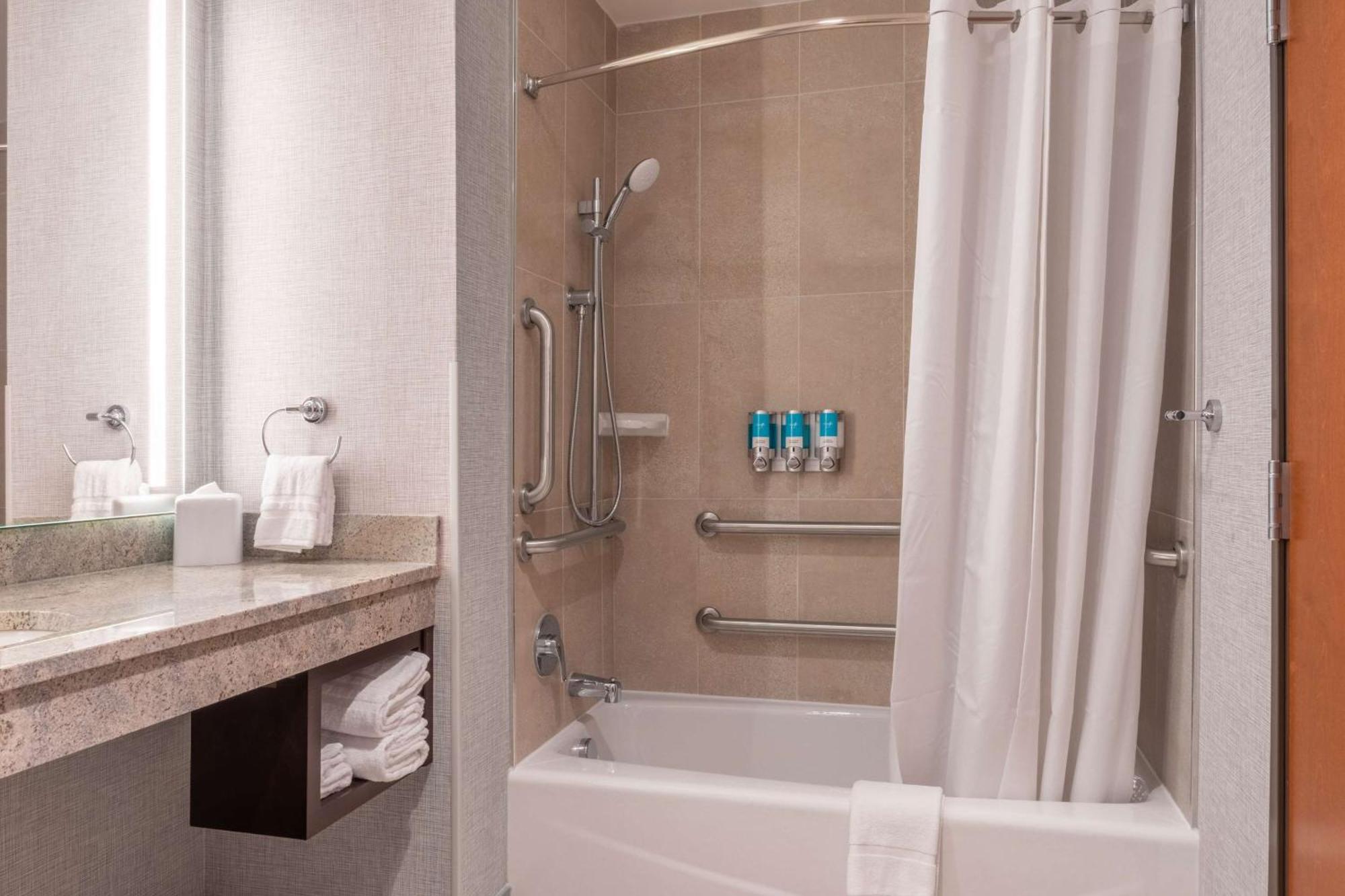 Drury Plaza Hotel Κόλετζ Στέισον Εξωτερικό φωτογραφία